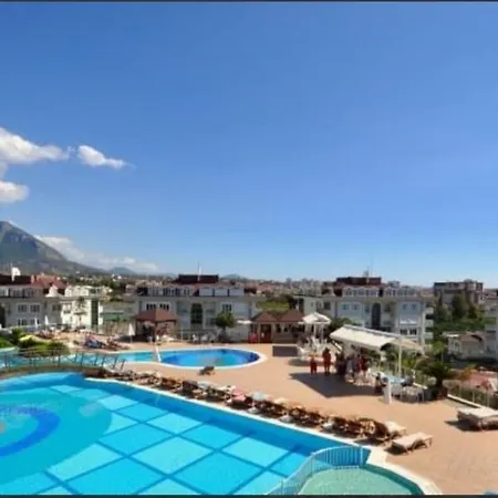 Exclusive Rooftop Penthouse Alanya