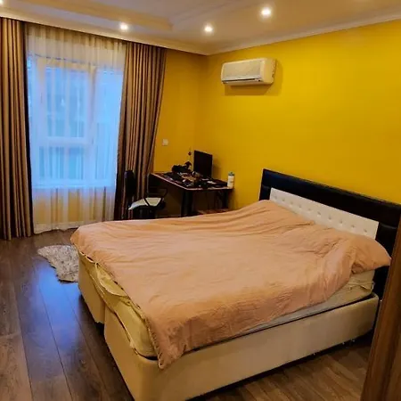 Exclusive Rooftop Penthouse Apartman *